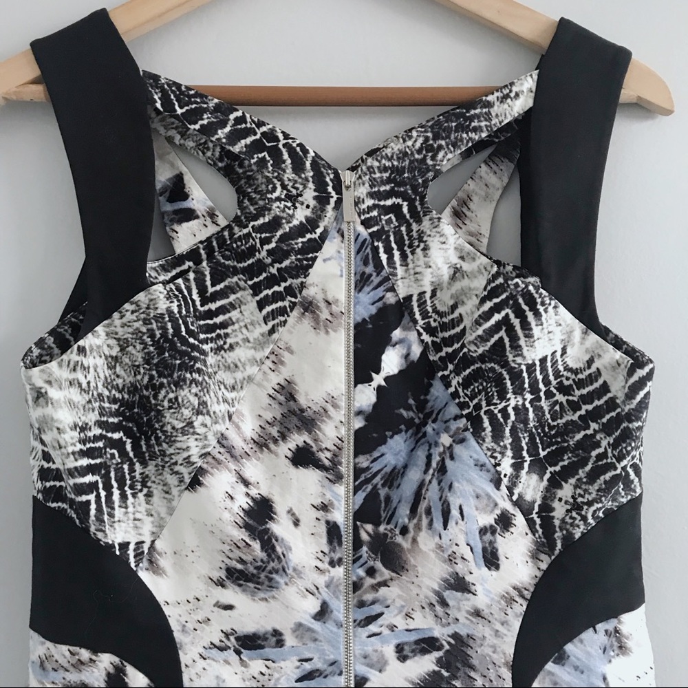 Karen Millen Black Tie Dye Dress โข 8 - Picture 4 of 5